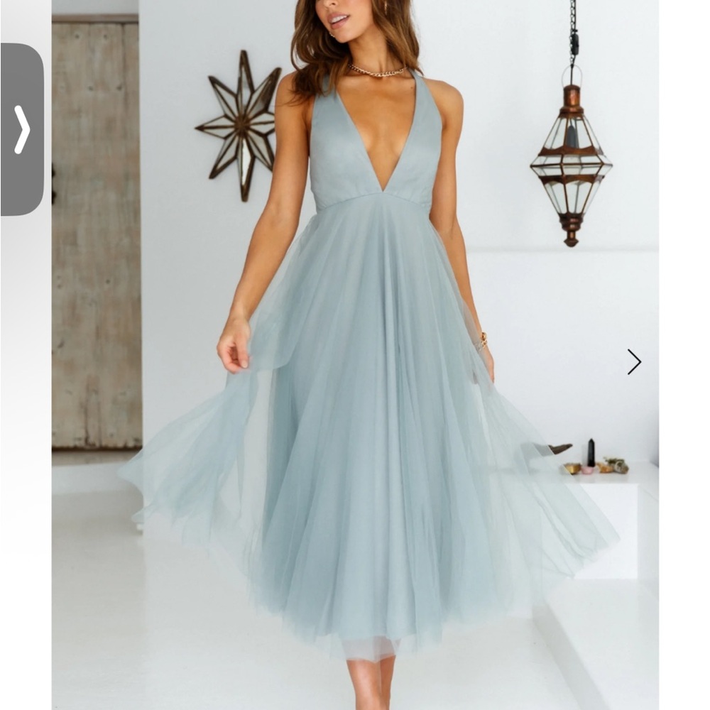 NWT Hello Molly Kiss the Girl Midi Dress- Sage Size Small